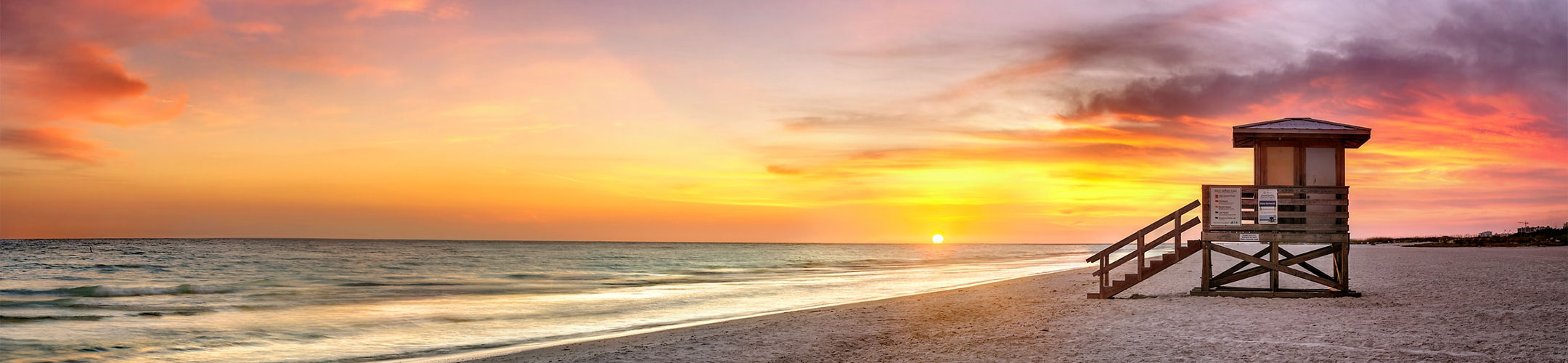 Peaceful beach sunset photo.