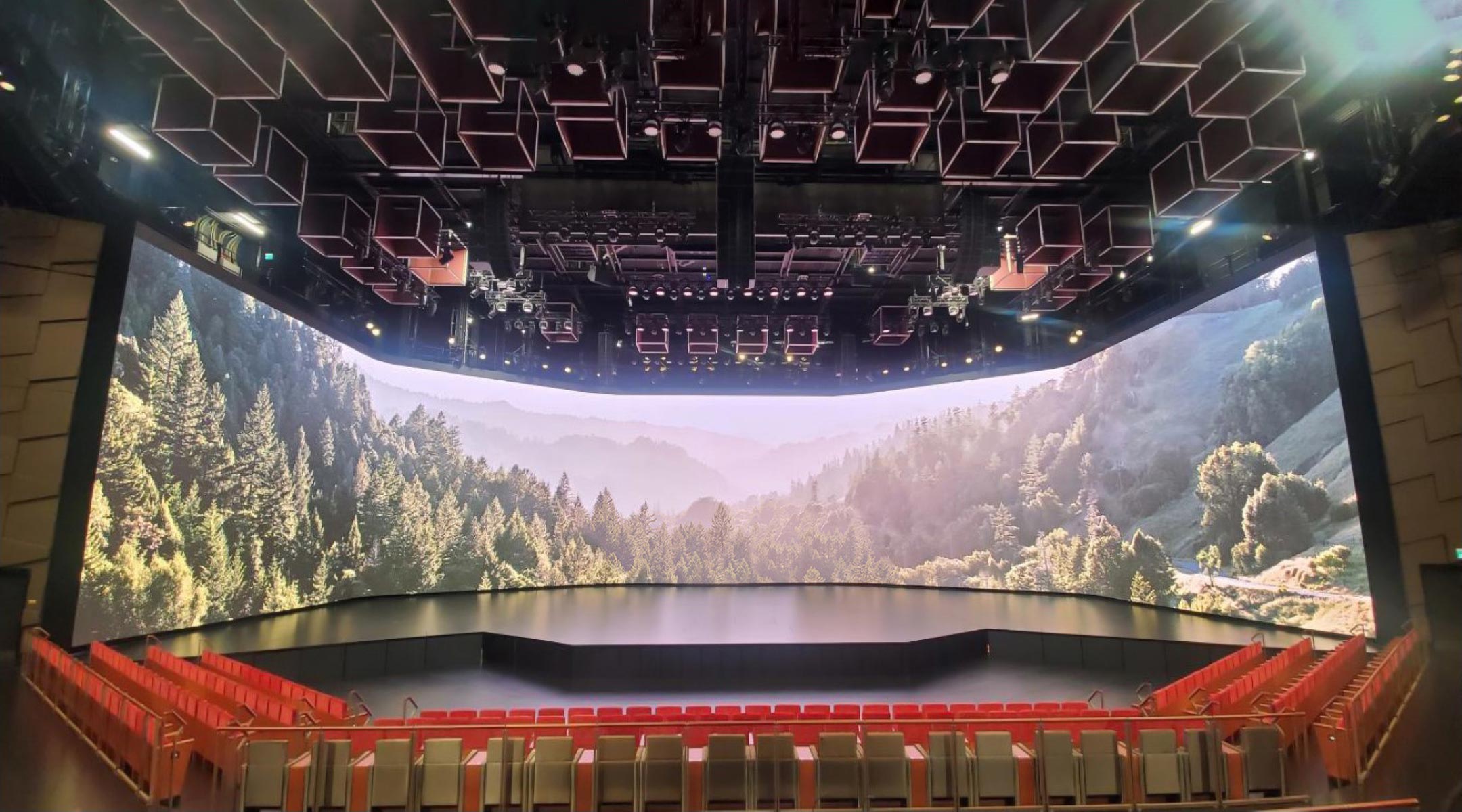 Example of a VAST photo being used as a large backdrop on a stage.